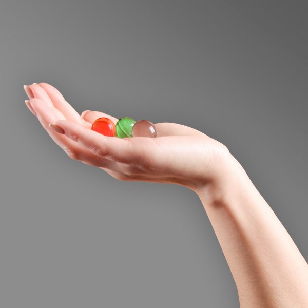 BOLAS LUBRIFICANTES BEIJÁVEIS BRAZILIAN BALLS MULTISABORES 6 X 4GR