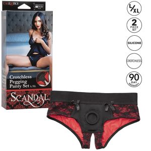TANGA ENTREABERTA COM DILDO PARA PEGGING SCANDAL | L/XL - Image 7