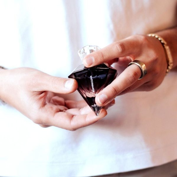 PERFUME COM FEROMONAS BLACK DIAMOND MASC. LGBTQ | 30 ML 6 PERFUME COM FEROMONAS BLACK DIAMOND MASC. LGBTQ | 30 ML