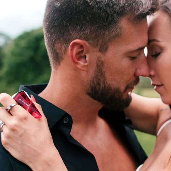 PERFUME COM FEROMONAS RED DIAMOND FEMININO | 30 ML