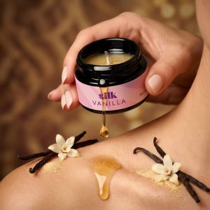VELA DE MASSAGEM SILK COM FEROMONAS (BAUNILHA) | 20 ML - Image 7